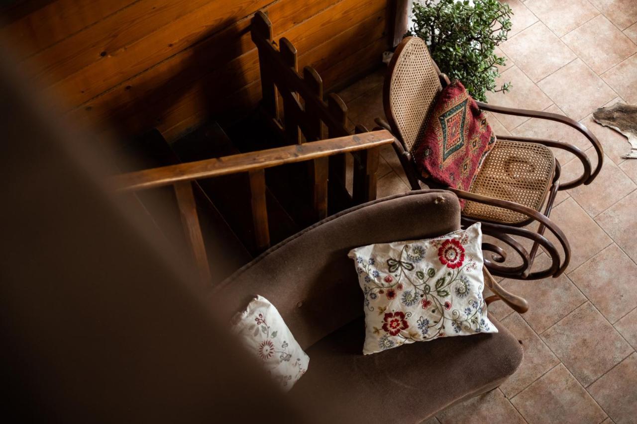 Modryna Ranczo Bed & Breakfast Krasiczyn Bagian luar foto
