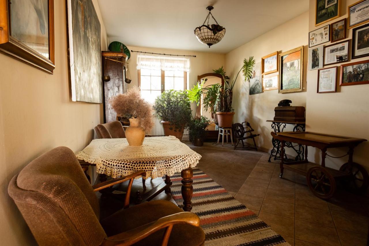 Modryna Ranczo Bed & Breakfast Krasiczyn Bagian luar foto