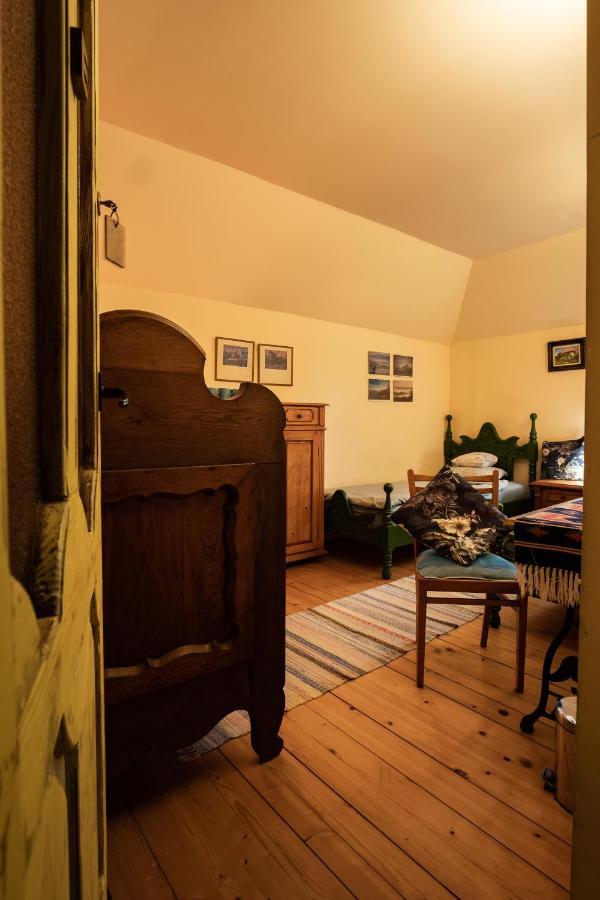 Modryna Ranczo Bed & Breakfast Krasiczyn Bagian luar foto